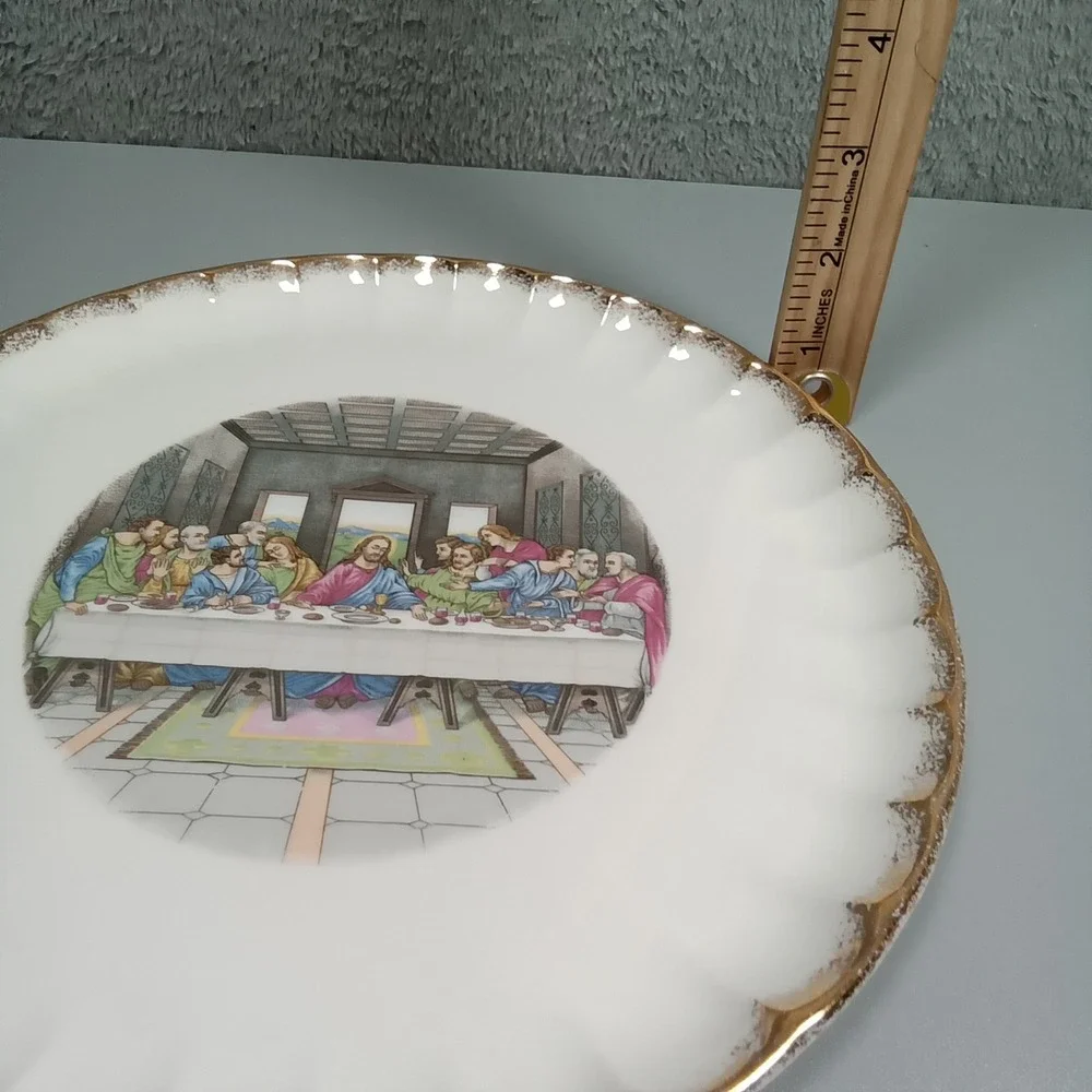 W.S. George Last Supper Collector Plate 22k Gold Trim Scalloped B9181 Vintage‎